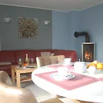 Behagliches Zaunkoenig -mit Kamin Und Sauna- Blick Ueber Romantische Bodetal 別荘 タンネ