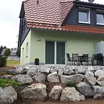 Behagliches Zaunkoenig -mit Kamin Und Sauna- Blick Ueber Romantische Bodetal * タンネ