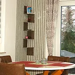 Behagliches Zaunkoenig -mit Kamin Und Sauna- Blick Ueber Romantische Bodetal * タンネ