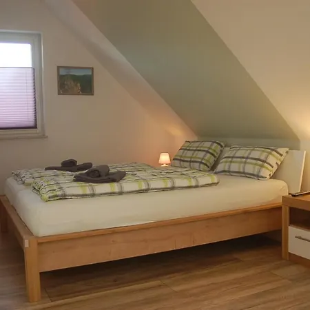Behagliches Zaunkoenig -mit Kamin Und Sauna Holiday home *