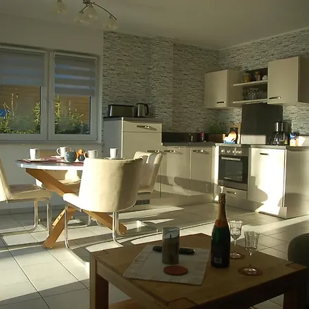 Behagliches Zaunkoenig -mit Kamin Und Sauna Holiday home