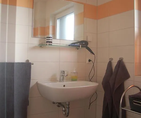 別荘 Behagliches Zaunkoenig -mit Kamin Und Sauna- Blick Ueber Romantische Bodetal タンネ