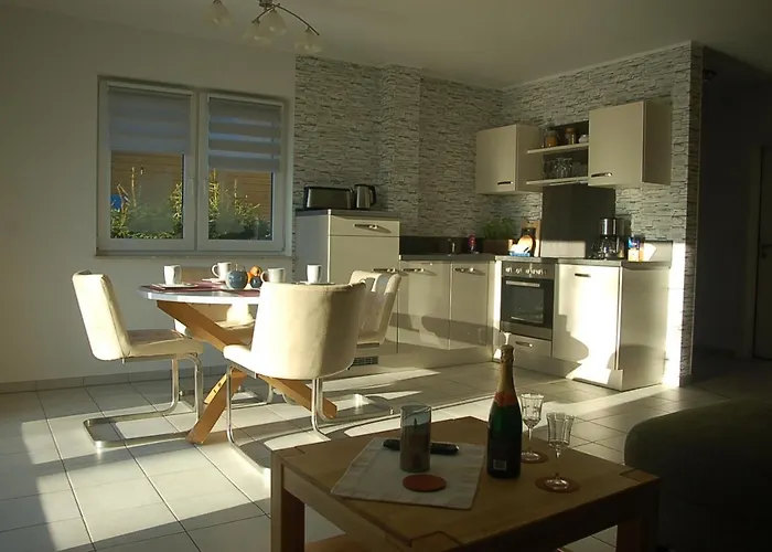 Behagliches Zaunkoenig -mit Kamin Und Sauna- Blick Ueber Romantische Bodetal Dom wakacyjny